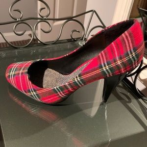 Festive holiday party shoes!